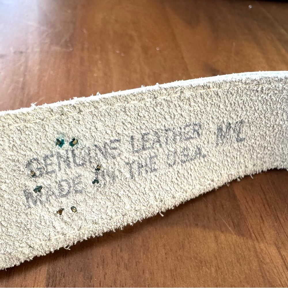 Vintage White Leather Belt with Colorful Accents - Picture 13 of 13